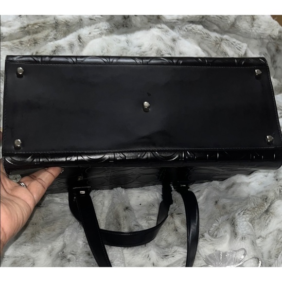 Salvatore Ferragamo Black Tote Bag with Embossed Pattern and Structured Shape - Picture 8 of 16